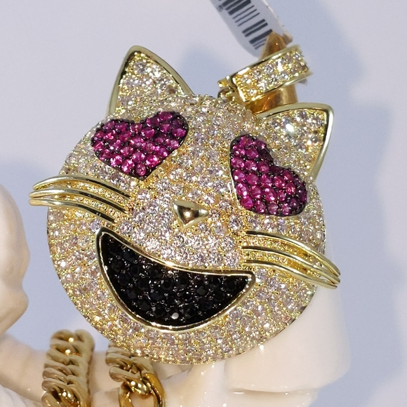 Icy Cat Emoji Pendant + 20" Cuban Chain - Picture 5 of 8